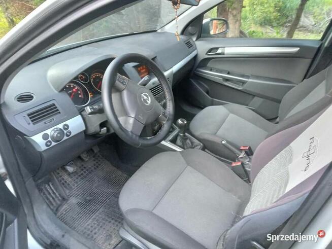 sprzedam Opel Astra H 2006 r benzyna+gaz, KLIMA Wieliczka - zdjęcie 5