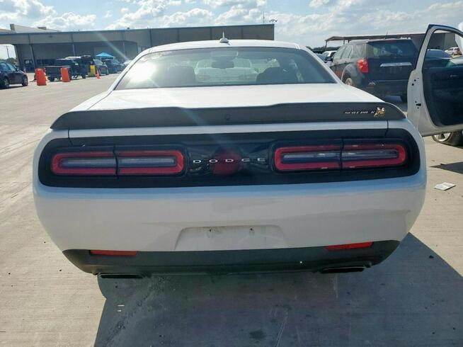 Dodge Challenger / 6.4 492KM / Niski przebieg / Tarnów - zdjęcie 6