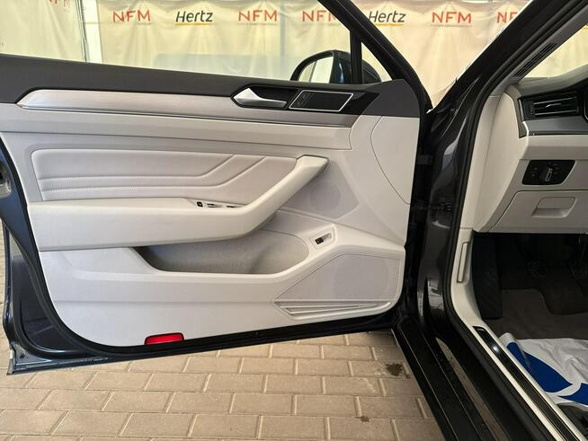 Volkswagen Passat 2,0 TDI (150 KM)  Elegance Salon PL F-Vat Warszawa - zdjęcie 10