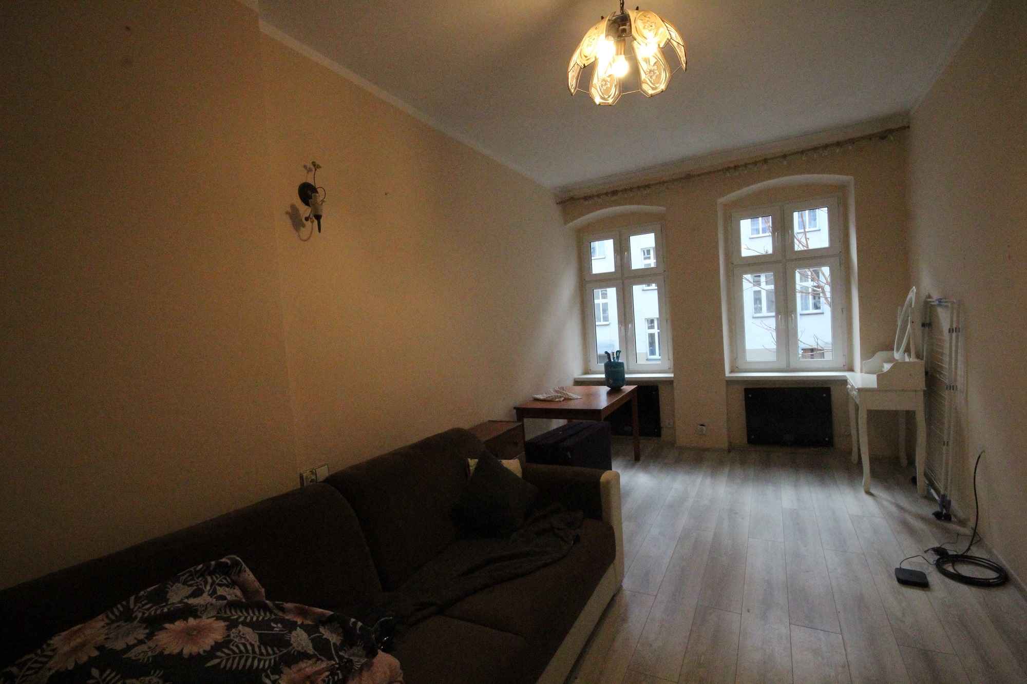 2pok, 54met, okolice Jemiołowej PIWNICA (Wrocław) Fabryczna - zdjęcie 1