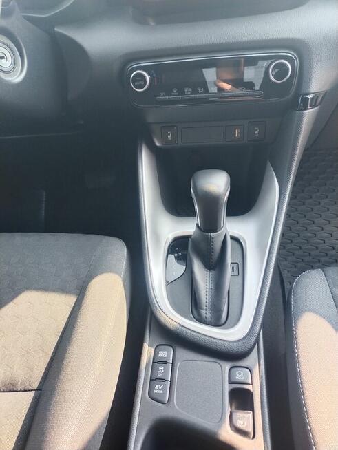 Toyota Yaris Warszawa - zdjęcie 8