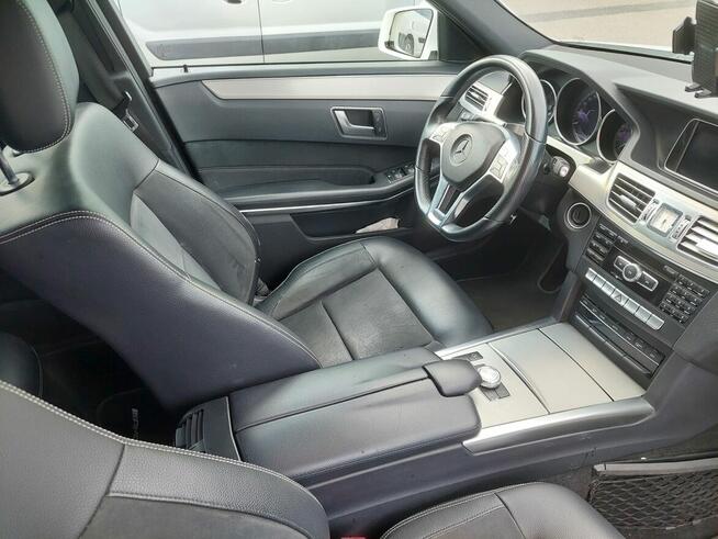 Mercedes E300 4MATIC z pakietem AMG, salonPL, bezwypadkowy, Warszawa - zdjęcie 5