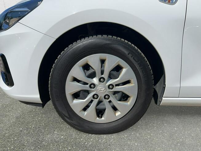 Hyundai i30 1.6 D Classic +! Z Polskiego Salonu! Faktura VAT! Warszawa - zdjęcie 9