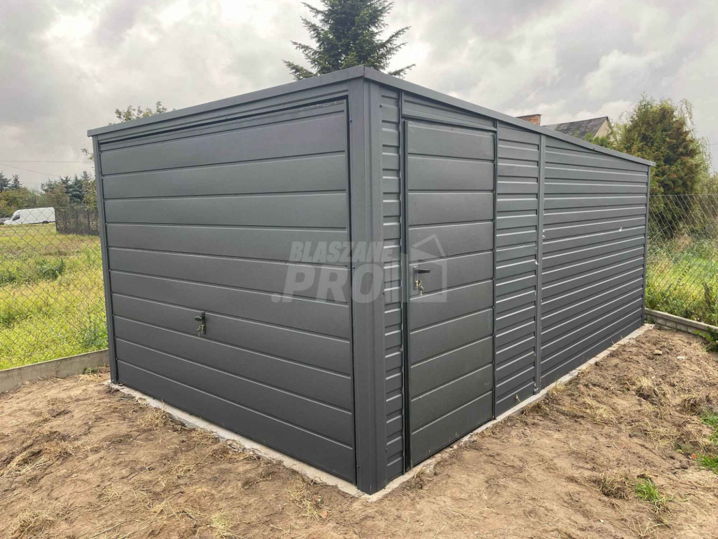 Garaż blaszany 3x5m  Brama uchylna + drzwi  Dach spad w tył GP229 Sieradz - zdjęcie 2