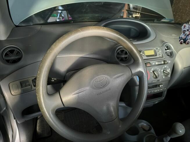 Do sprzedania Toyota Yaris 2003 r Wrocław - zdjęcie 4