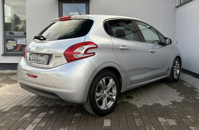 Peugeot 208 1.6 HDi | Zarejestrowany | Stan BDB | Pyzdry - zdjęcie 6
