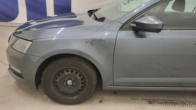 Škoda Octavia 1.6 TDI Active Grójec - zdjęcie 9