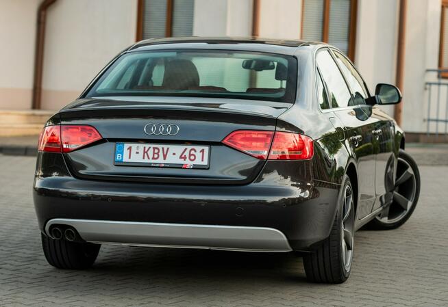 Audi A4 S-Line 2.0TDI CR 143KM Manual ! Rotor 18 ! Opłacona Zwoleń - zdjęcie 3