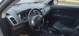 Citroen C-Crosser 2.2 HDI 4x4 2008r. 7-osobowy Zadbany Mińsk Mazowiecki - zdjęcie 10