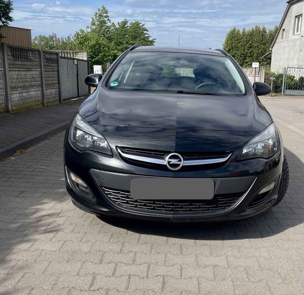 Witam, sprzedam Opla Astra Sport Tourer Kalisz - zdjęcie 1