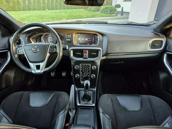 Volvo V40 2.0D2 R-DESIGN navi full led chromy Nowe opony Drelów - zdjęcie 10