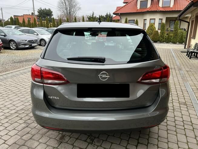 Opel Astra 1,4 125KM  Rej.03.2019  Klima  Navi  Serwis  1Właściciel Orzech - zdjęcie 6