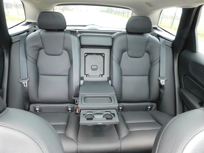 Volvo XC 60 z Gwarancją  Skóra Podgrzewana Kamera Żyrardów - zdjęcie 10
