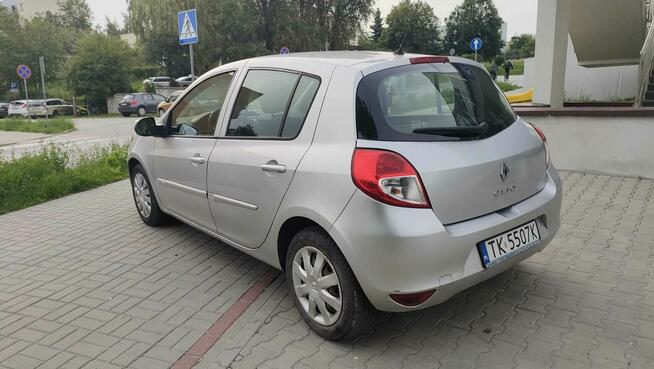 Sprzedam Renault Clio 2009 Bardzo Niski Gwarantowany przebie Kielce - zdjęcie 3