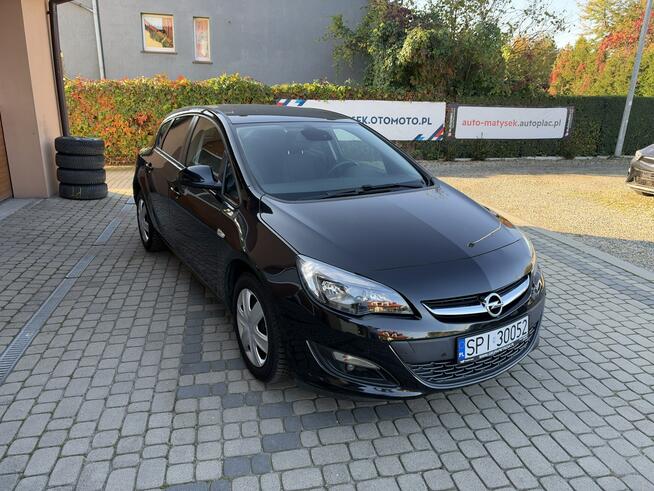 Opel Astra 1,4 140KM  Klimatronik  Navi  2xPDC Orzech - zdjęcie 3