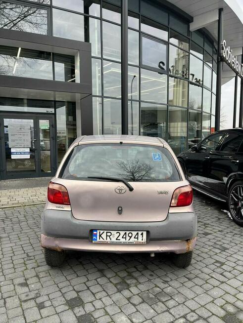 Mały samochód Yaris Kraków - zdjęcie 5