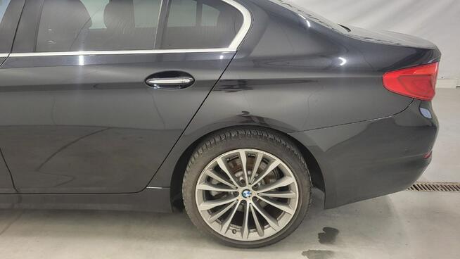 BMW 520 d xDrive Luxury Line sport-aut Grójec - zdjęcie 10