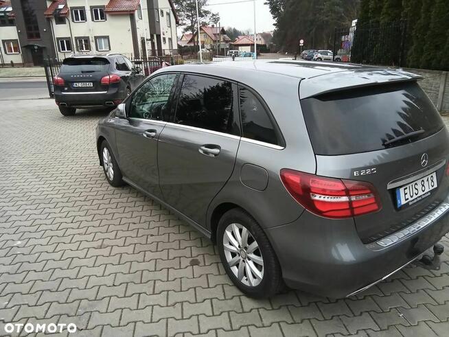 Mercedes-Benz Klasa B 220 (CDI) d 7G-DCT Urban Olsztyn - zdjęcie 11