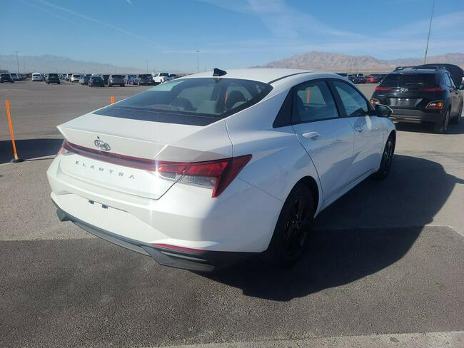 Hyundai Elantra 2023 SEL Katowice - zdjęcie 4