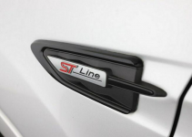 Ford Kuga Jak nowy rok gwarancji nowe opony serwis ASO Kraków - zdjęcie 9