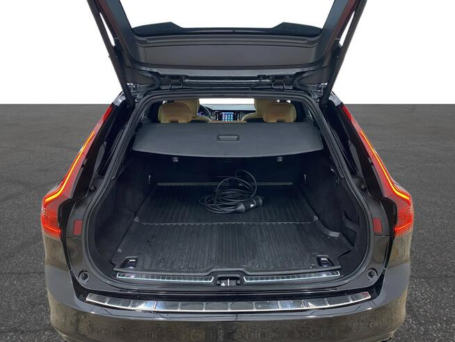 Volvo V90 T8 AWD Plug-In Hybrid Ultimate Dark aut Kombi Warszawa - zdjęcie 11