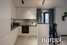 Nowoczesne mieszkanie z przestronnym balkonem / modern apartment Kraków - zdjęcie 2