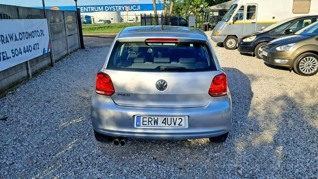Volkswagen Polo Pięknie utrzymany! Zobacz! Rawa Mazowiecka - zdjęcie 11