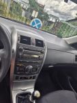 Toyota Corolla 1.6 2011 rok Kraków - zdjęcie 5