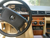 Sprzedam Mercedesa W124 Katowice - zdjęcie 8