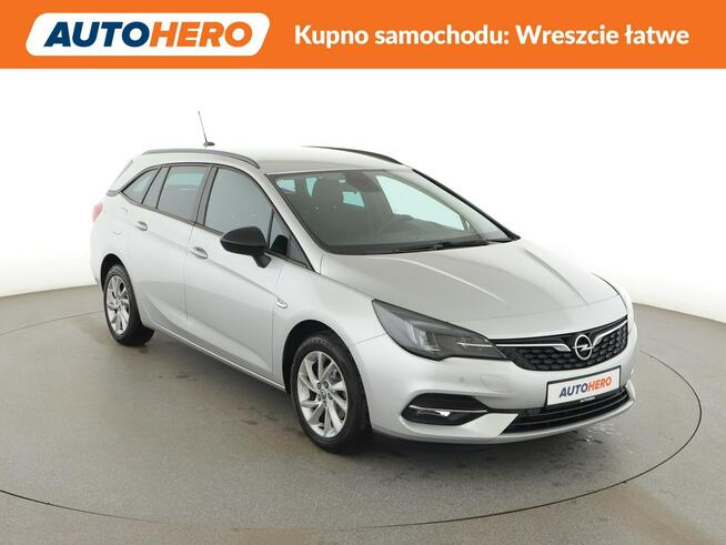 Opel Astra led manual niski przebieg klimatronik pdc grzane fotele Warszawa - zdjęcie 10