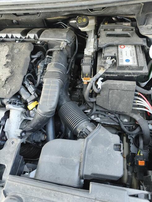 PEUGEOT 3008 1.5 BluHDI 131KM Radomsko - zdjęcie 7