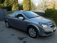 Opel Astra 1.9 CDTI 120KM Klimatyzacja  Elektryka  Isofix  Parktronik Strzegom - zdjęcie 4