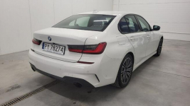 BMW 320 d xDrive mHEV M Sport sport-aut Grójec - zdjęcie 6