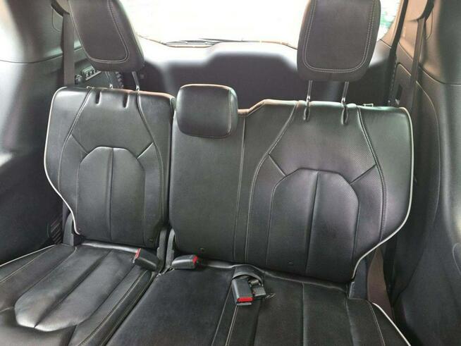 Chrysler Pacifica LIMITED S / niski przebieg / mała szkoda Warszawa - zdjęcie 8