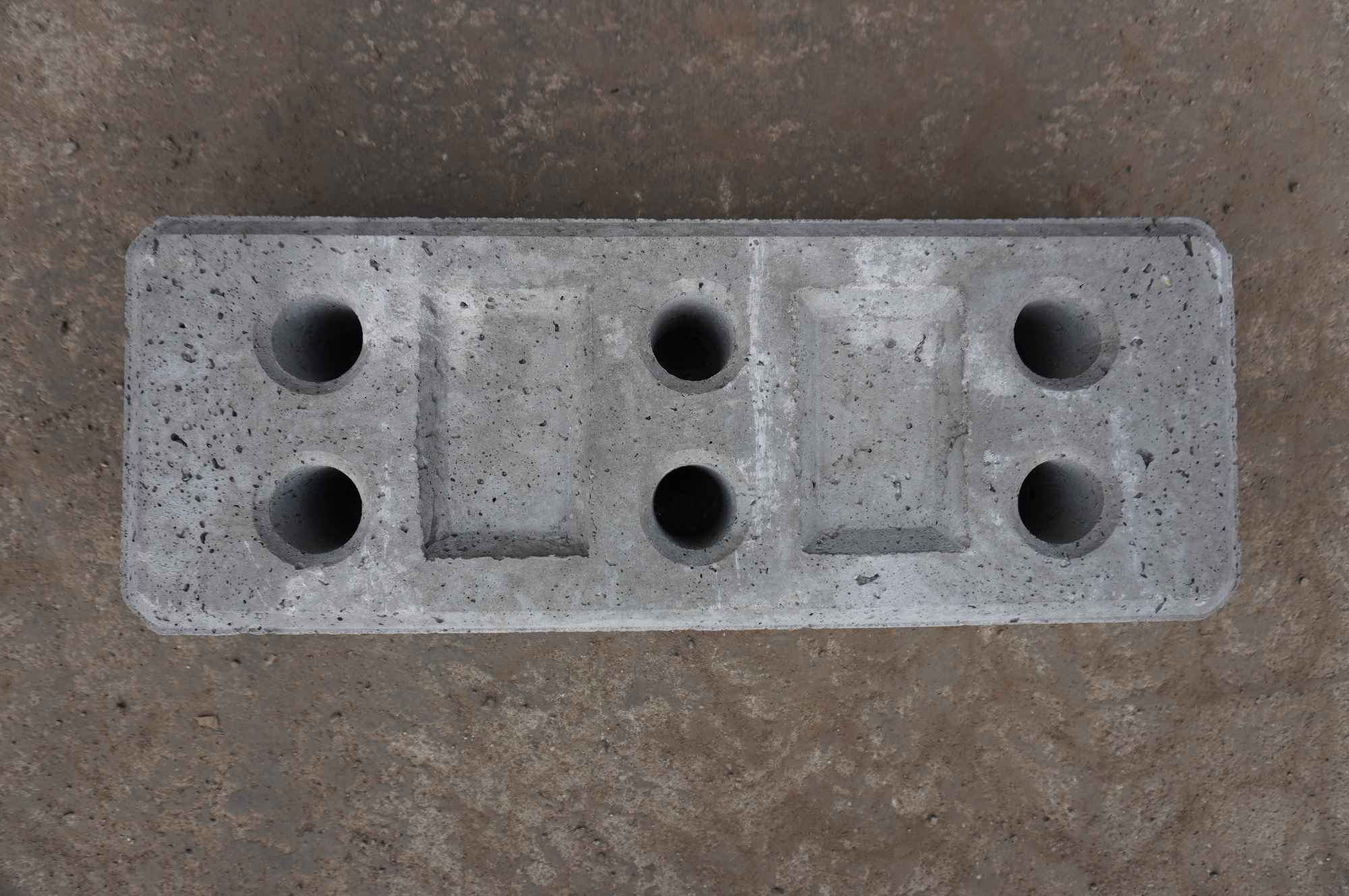 Stopa betonowa do ogrodzenia tymczasowego Bałuty - zdjęcie 4