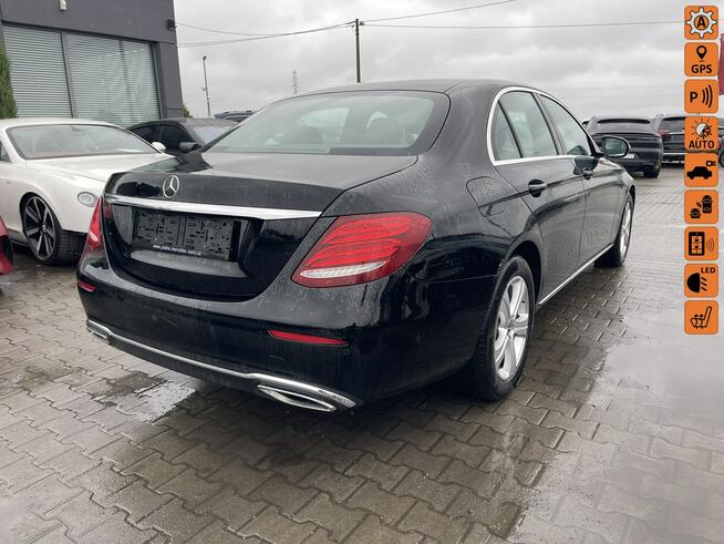 Mercedes E 220 Automat Kamery360 Podgrzewanie Skóra Virtual cockpit Gliwice - zdjęcie 1
