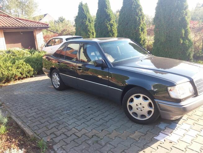 Mercedes e 220 W 124 Szczecin - zdjęcie 1