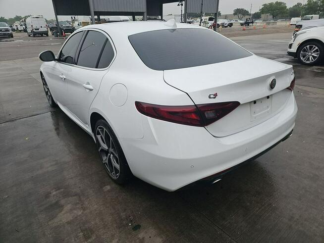 Alfa Romeo Giulia Wersja TI / 4x4  / niski przebieg Warszawa - zdjęcie 5