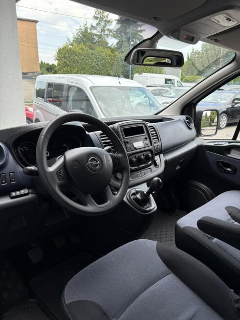 Opel Vivaro Rezerwacja Tarnowskie Góry - zdjęcie 11