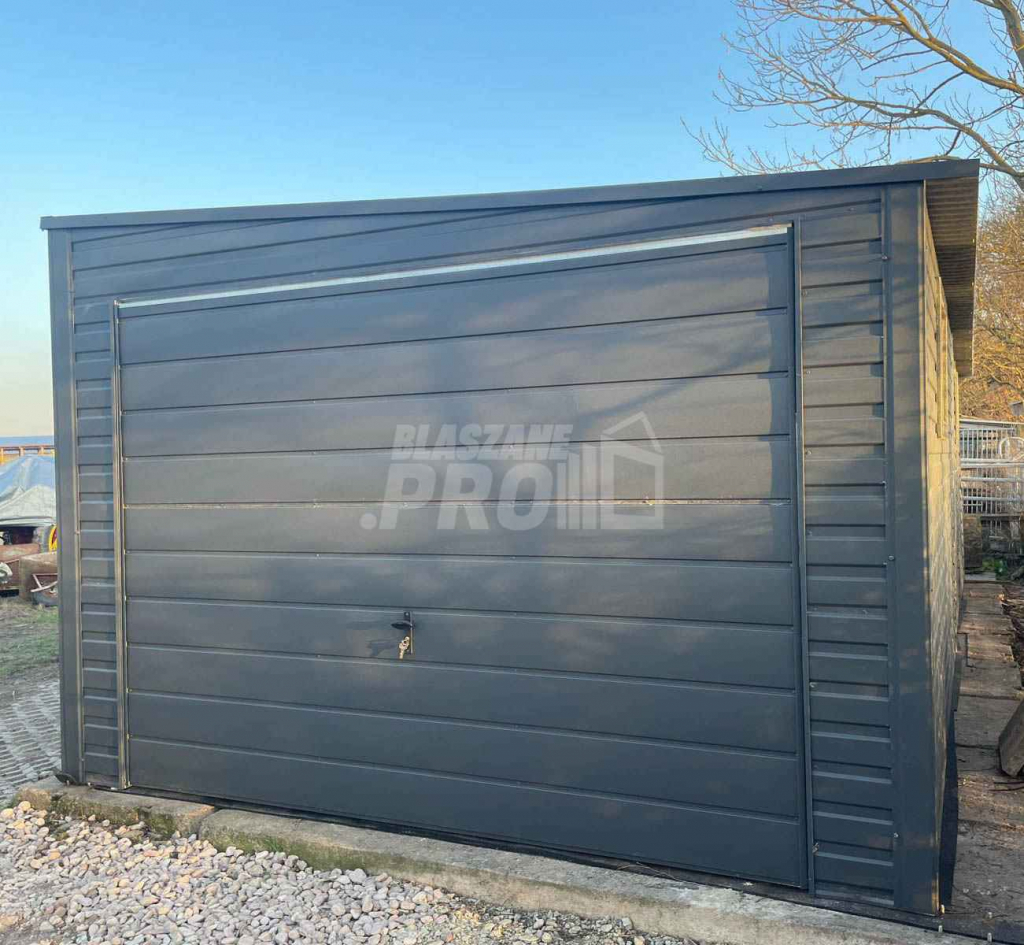 Garaż blaszany 3,5x8 brama uchylna - 2x okno  Dach spad w prawo  GP274 Wisła - zdjęcie 4