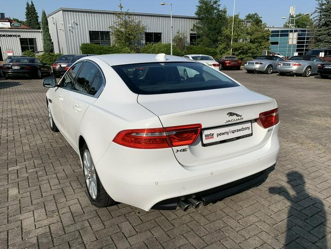 Jaguar XE 2.0d 180 KM Kraków - zdjęcie 8