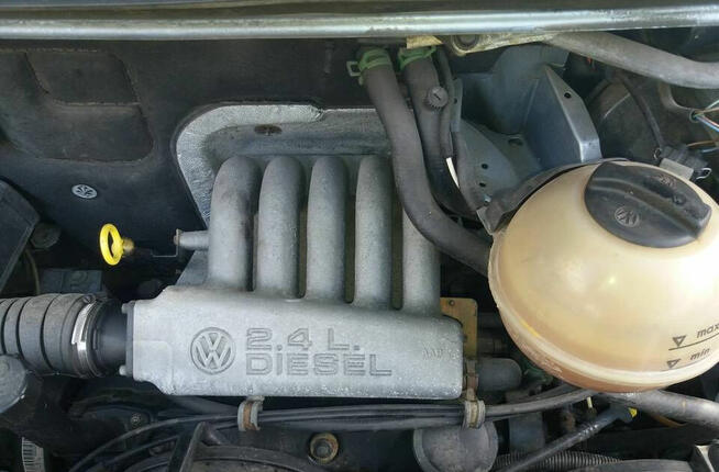 Sprzedam VW T4 Multivan 2.4D Reda - zdjęcie 8