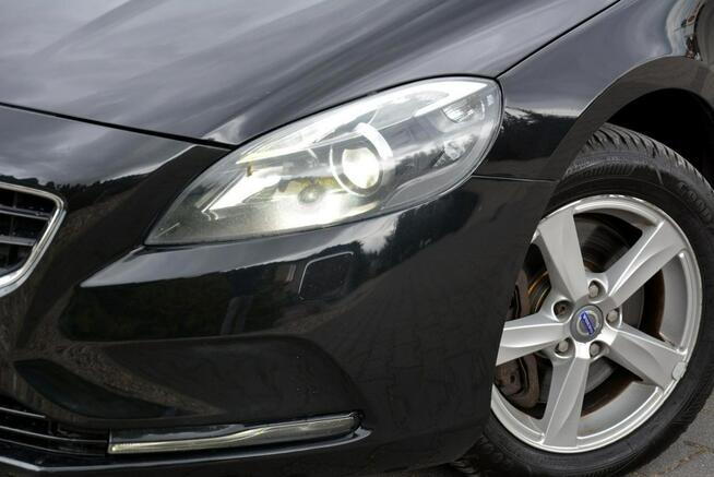 Volvo V40 Xenon Ledy Virtual Zegary Parktronik ASO Alu16 Nowe Opony Ostrów Mazowiecka - zdjęcie 8
