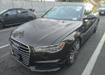 Audi A6 Premium Plus / Quattro / 3.0 V6