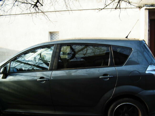 samochód osobowy Toyota Corolla Verso Września - zdjęcie 3