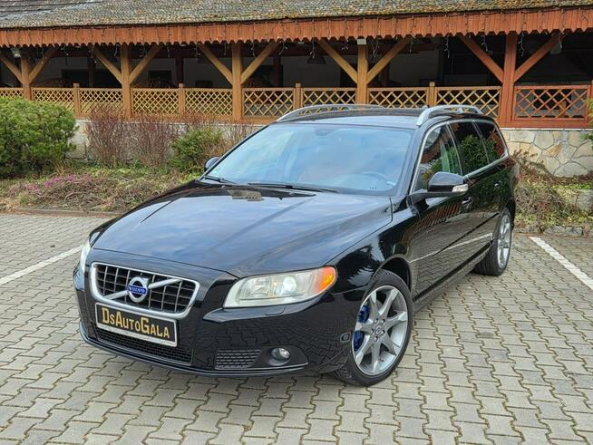 Volvo V70 Lift 2.5 Turbo Benzyna 231km Automat Zwoleń - zdjęcie 1