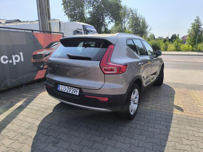Volvo XC 40 1.5 Turbo 163KM Automat Kamera Navi Panorama Łuków - zdjęcie 6