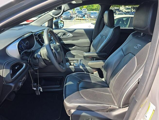 Chrysler Pacifica LIMITED / pakiet S / niski przebieg Cieszyn - zdjęcie 7