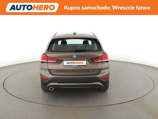 BMW X1 automat full LED navi klima auto kamera i czujniki parkowania Warszawa - zdjęcie 6