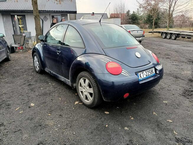 Volkswagen New Beetle 1.6 00r Tarnów - zdjęcie 3